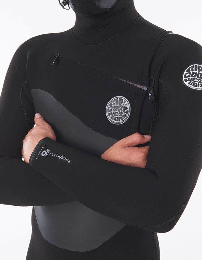  RIP CURL FLASHBOMB 6/4 CHEST ZIP HOODED WETSUIT XS (B GRADE)