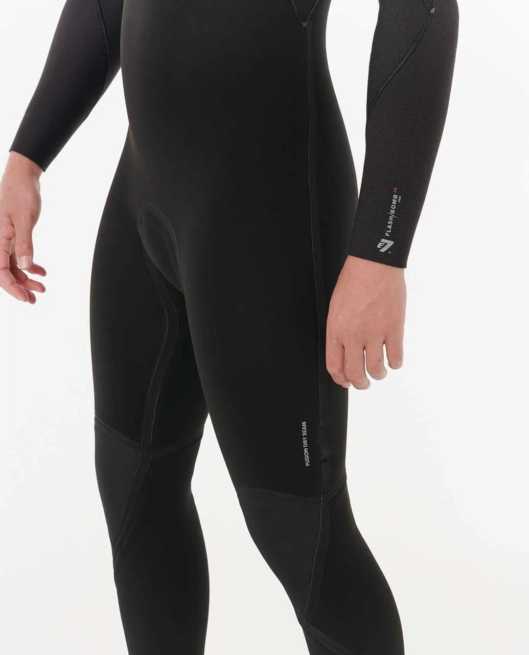  RIP CURL FLSHBOMB PRO 4/3 FREE ZIP WETSUIT