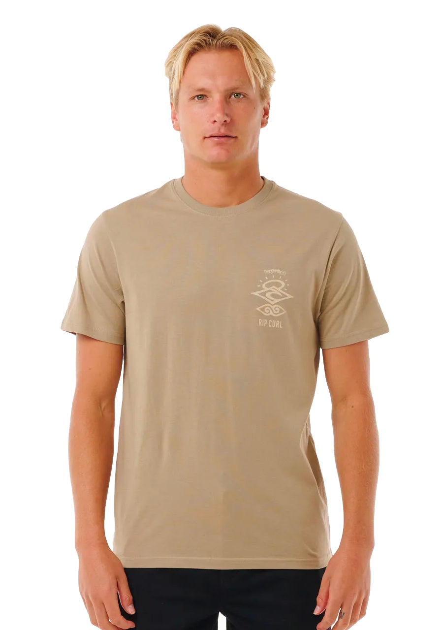  RIP CURL SEARCH ICON TEE SAND